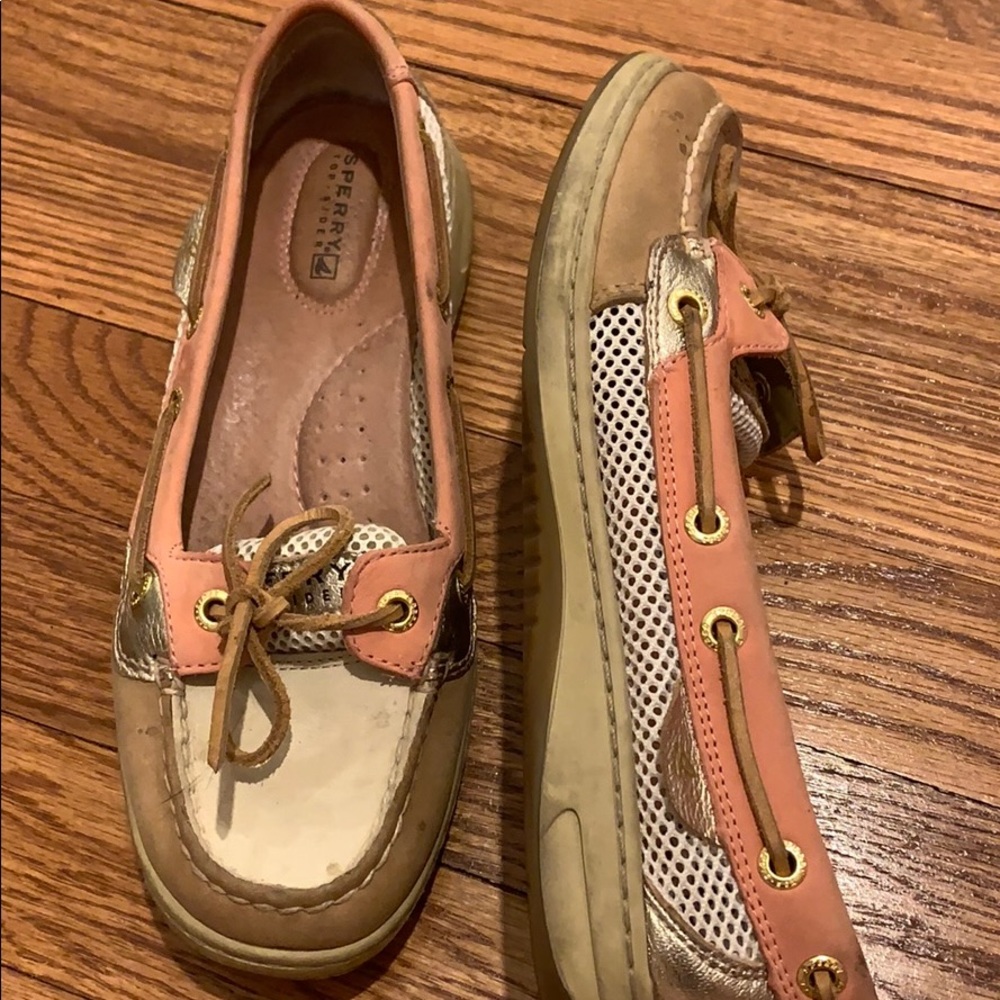 Pink Sperry’s - Picture 2 of 4